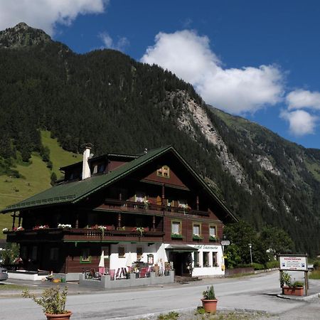 Hotel Gasthaus Schwarzenstein Ginzling Buitenkant foto