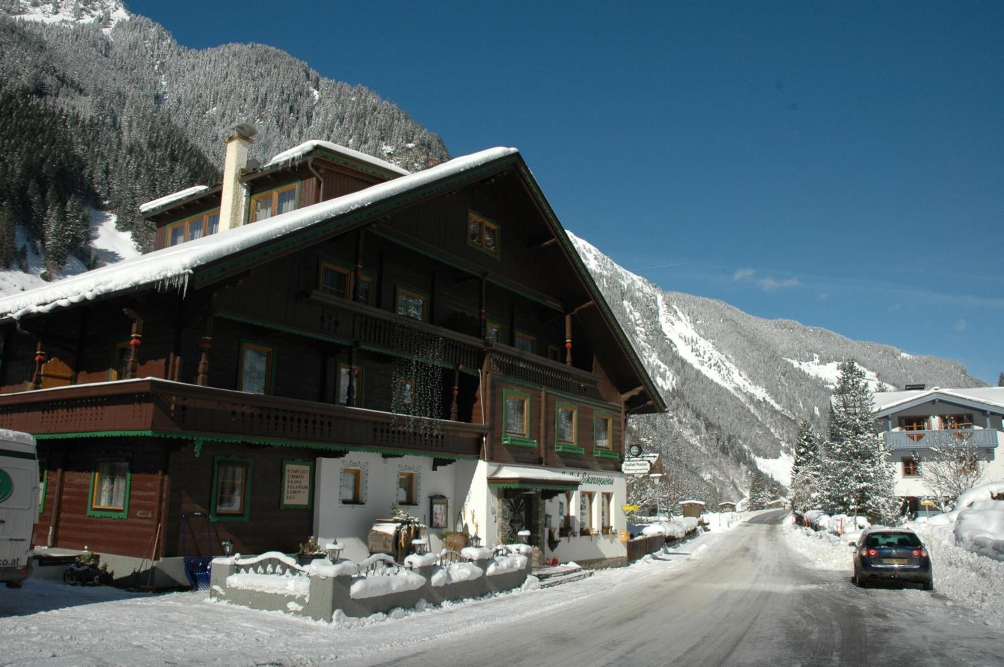 Hotel Gasthaus Schwarzenstein Ginzling Buitenkant foto